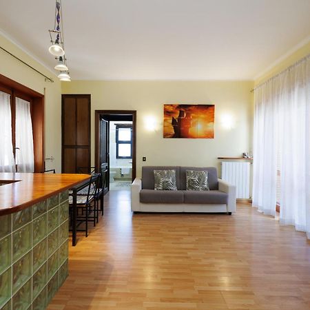 Ferienwohnung Il Mare Di Ostia Exterior foto